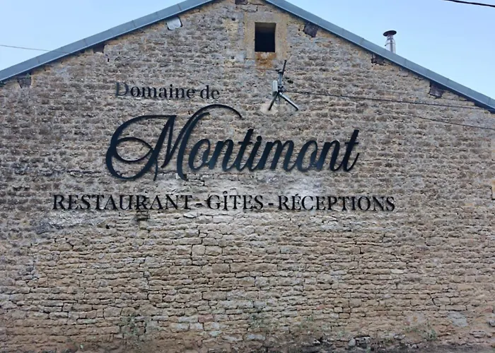 Boheme بيت ضيافة